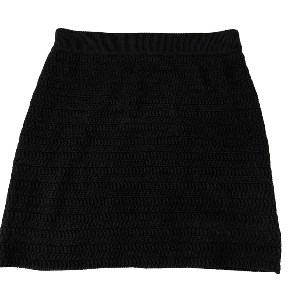 HOUSE OF HARLOW 1960 BLACK CROCHET SKIRT SIZE LARGE